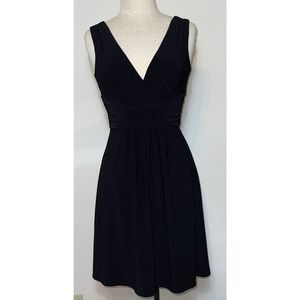 WHITE HOUSE BLACK MARKET Women’s 4 Black Polyester Spandex Dress